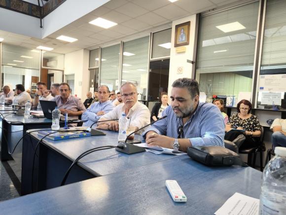 Νομοθετική ρύθμιση για το επίμαχο Π.Δ. για τους οικισμούς ζητά με ψήφισμά του το Δ.Σ. Πλατανιά