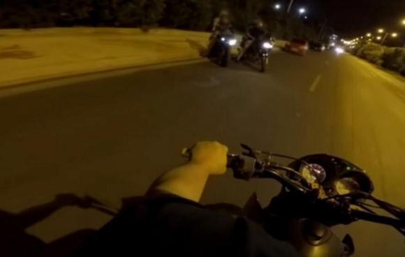 Γκάζωναν τις μοτοσικλέτες… τους συνέλαβε η αστυνομία στην Κίσσαμο