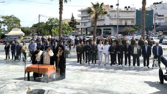 ΦΩΤΟ | Βαθαίνει το χάσμα! Απών από την υπογραφή για τον ΒΟΑΚ ο Αρχιεπίσκοπος Κρήτης