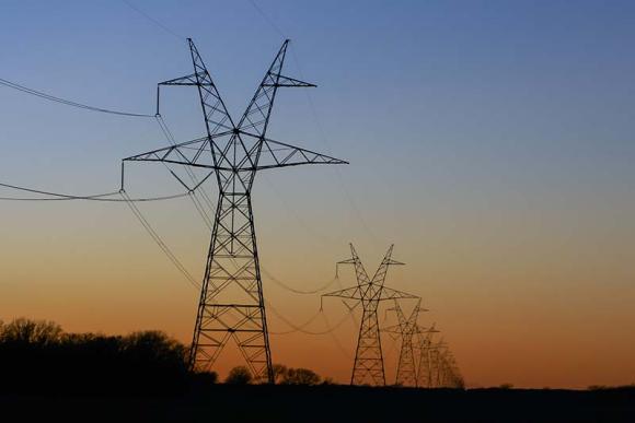 Συγκέντρωση διαμαρτυρίας ενάντια στις πιέσεις του ΑΔΜΗΕ