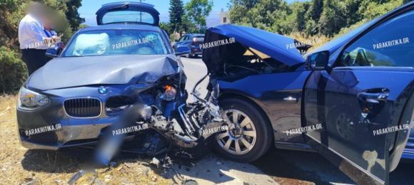 ΦΩΤΟ | Ταξί συγκρούστηκε με άλλο αυτοκίνητο στην ευθεία του αεροδρομίου Χανίων, δύο τραυματίες