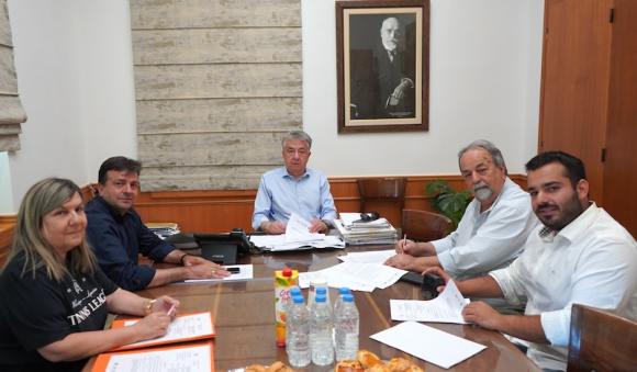 Συμβάσεις έργων 971.000 ευρώ για την δημιουργία κέντρου επιμόρφωσης αγροτών στην Κρήτη