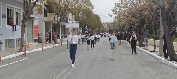 ΦΩΤΟ | Κορυφώθηκαν οι εκδηλώσεις για την 25η Μαρτίου, με την μαθητική και στρατιωτική παρέλαση