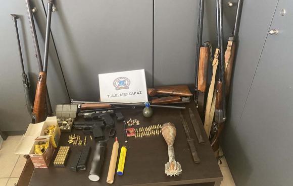 Πανέτοιμοι! Είχαν στα σπίτια τους ολόκληρο οπλοστάσιο