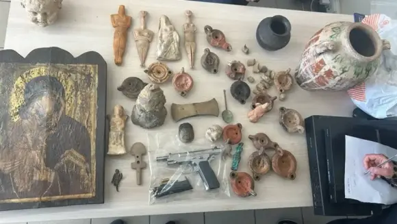 Έξι συλλήψεις για υπόθεση αρχαιοκαπηλίας στην Κρήτη