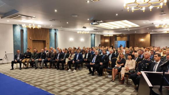Ξεκίνησαν οι εργασίες του 41ου πανελλήνιου συνεδρίου της Διεθνούς Ένωσης Αστυνομικών