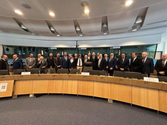 Στη γενική συνέλευση του Insuleur το Επιμελητήριο Χανίων