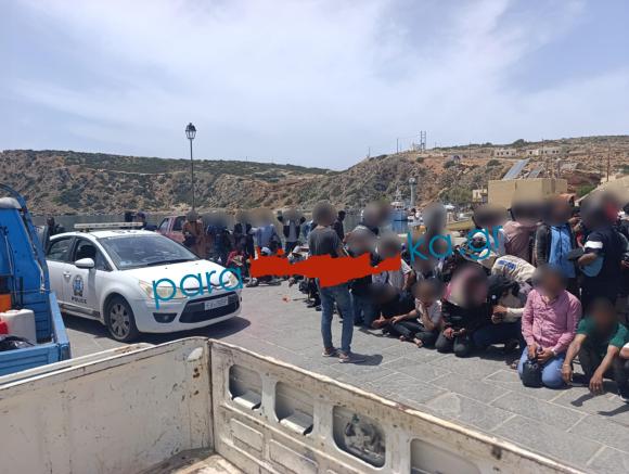 ΦΩΤΟ | Αφίξεων… συνέχεια! Πάνω από 400 άτομα στα Χανιά και… η αλήθεια για την “απώλεια” του σκάφους του Λιμενικού!