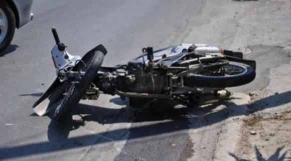 Σοβαρό τροχαίο με μηχανάκι στην Ελούντα  Ακρωτηριάστηκε 30χρονη