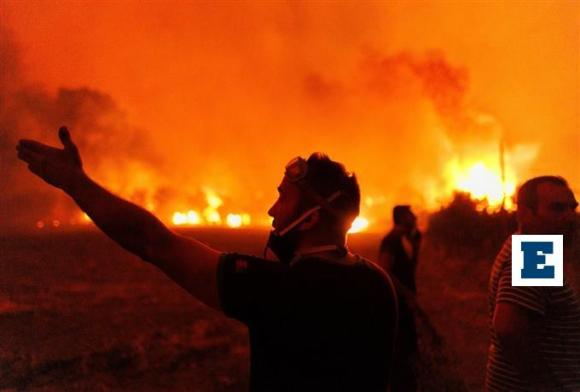 Politico για την φωτιά στον Έβρο  Στην Ελλάδα ψάχνουν αποδιοπομπαίους τράγους για την μεγαλύτερη πυρκαγιά της Ευρώπης