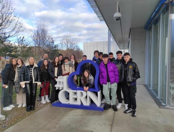 Εκπαιδευτική επίσκεψη του ΓΕΛ Σούδας στο CERN